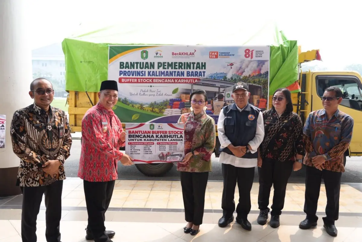 Bupati Karolin Apresiasi Bantuan Logistik Karhutla dari Pemprov Kalbar untuk Warga Landak