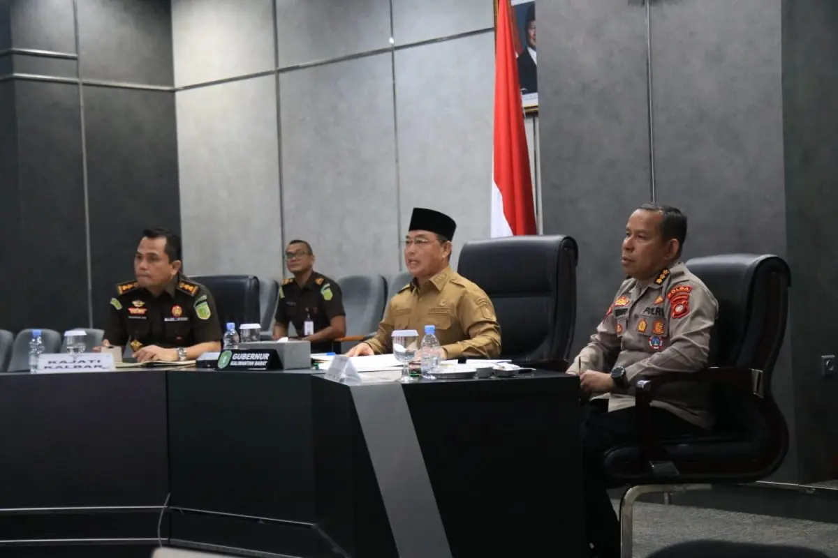 Hadiri Rakor Penanganan Karhutla, Gubernur Ria Norsan Tekankan Kesiapsiagaan dan Pencegahan