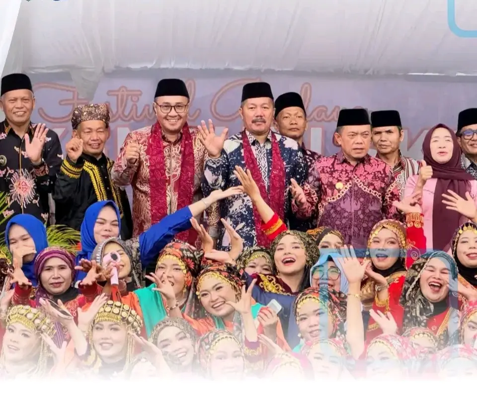 Kenduri Sko 5 Desa Tanjung Pauh Mudik, Gubernur Jambi dan Bupati Kerinci Komitmen Lestarikan Adat dan Atasi Persoalan Daerah