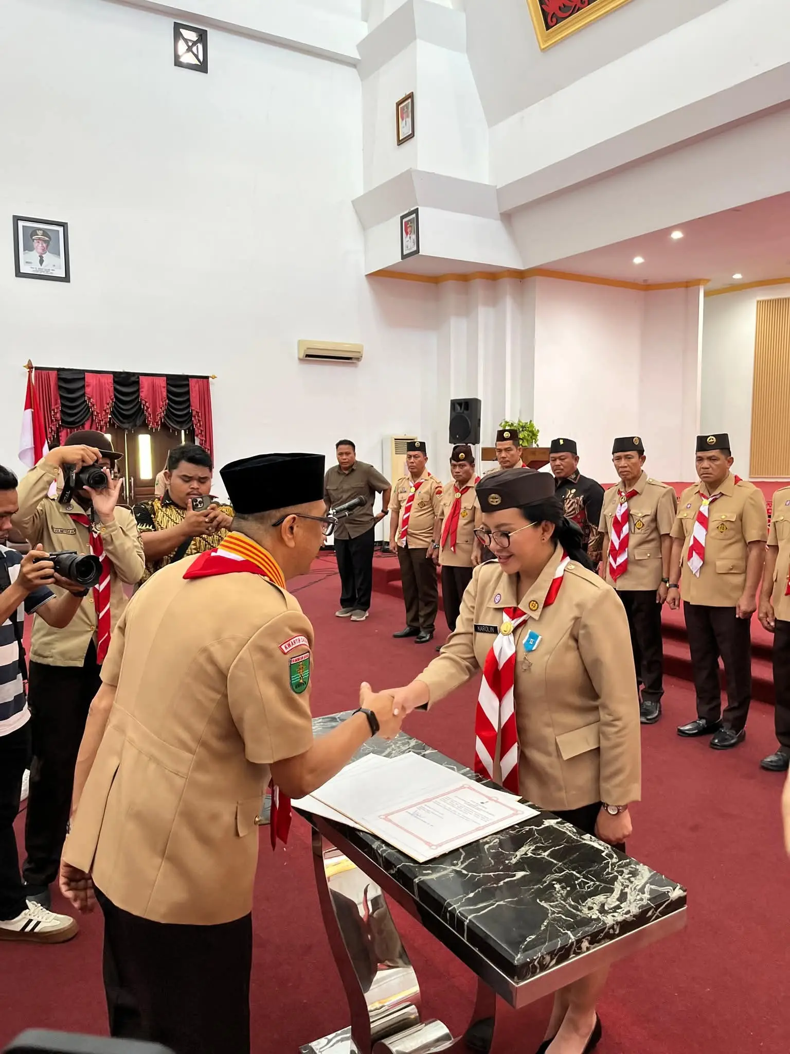 Bupati Karolin Lantik Pengurus Kwarcab dan Lembaga Pemeriksa Keuangan Gerakan Pramuka Landak
