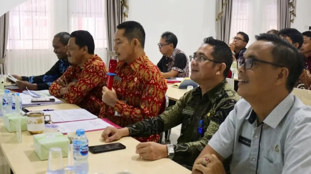 Sekda Landak Pimpin Rapat Pemantauan IPKD MCSP Tahun 2025 Secara Daring