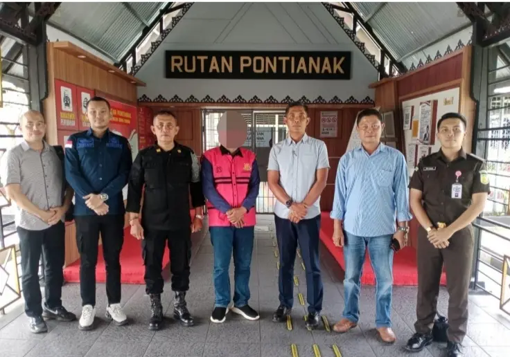 Kejari Landak Tahan Tersangka Dugaan Korupsi Dana Desa Tolok Rp683 Juta, Warning Bagi Kades Lainnya: Hati-hati Kelola Dana Desa