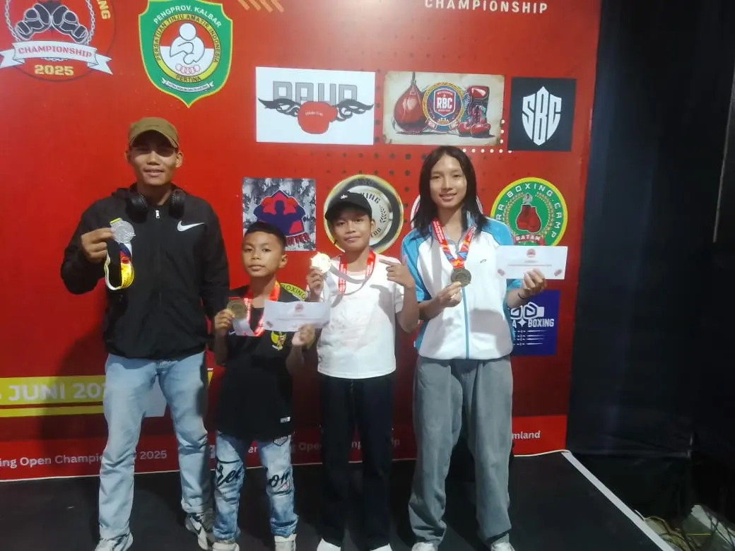 Bimbingan Babinsa Koramil 02 Mempawah Hulu Raih 3 Medali Emas Dan 1 Perak Kejuaraan Winner Open Boxing Championship
