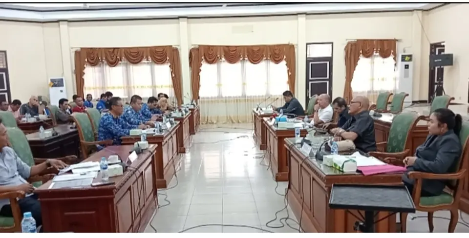 DPRD Landak Mediasi Perusahaan Perkebunan Sawit PT.SSS Antara Mitra Petani dan Koperasi