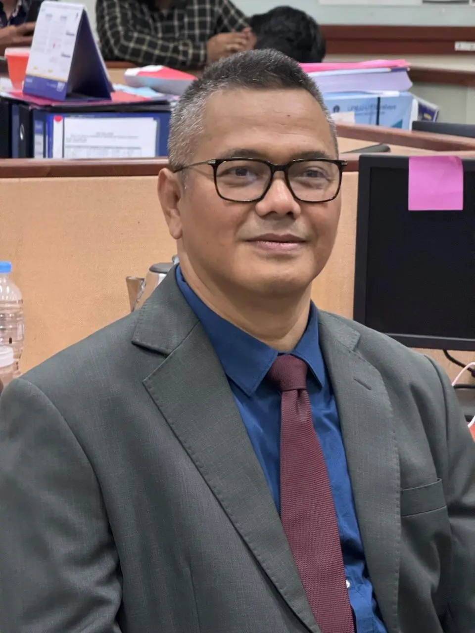 Direktur UT Pontianak Minta Warga Lapor ke Pihak Berwenang Terkait Praktik Penerimaan Ilegal Mahasiswa UT, Berikut 23 SALUT Resmi di Kalbar